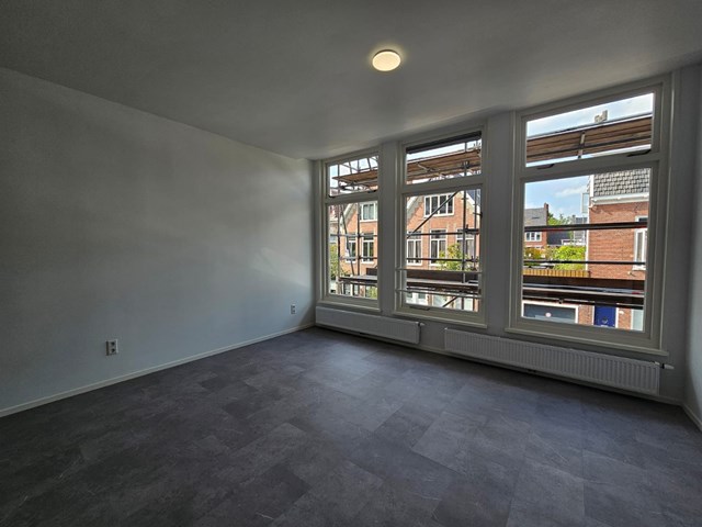 Foto 2: Groningen - Anna Paulownastraat - Foto 2