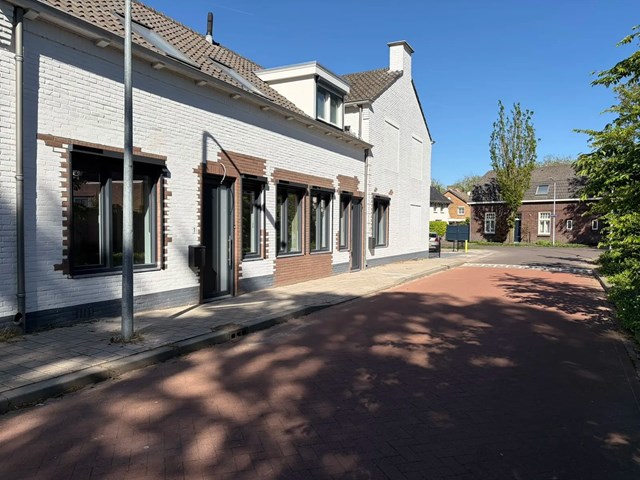 Foto 2: Weert - Lambert Goofersstraat - Foto 2