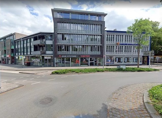 Foto 1: Emmen - Hoofdstraat - Foto 1