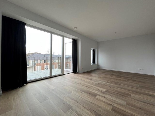 Foto 6: Etten-Leur - Edward Poppelaan - Foto 6