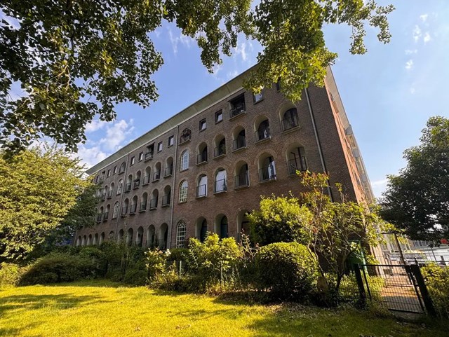 Foto 1: Amsterdam - Oostenburgervoorstraat - Foto 1