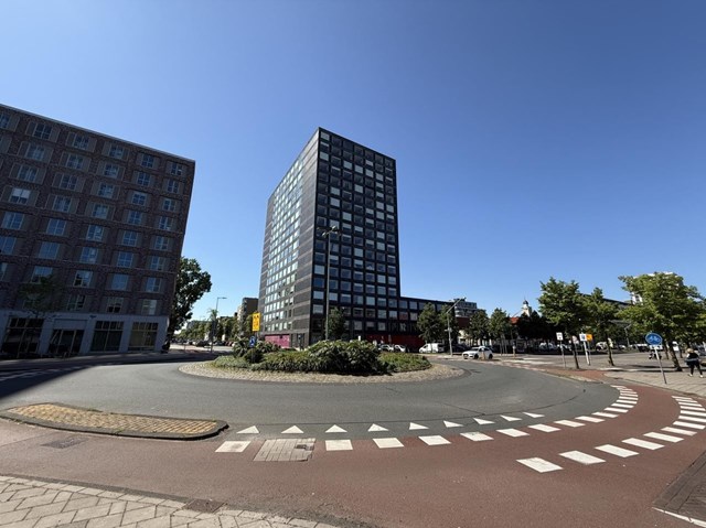 Foto 2: Amsterdam - August Allebeplein - Foto 2