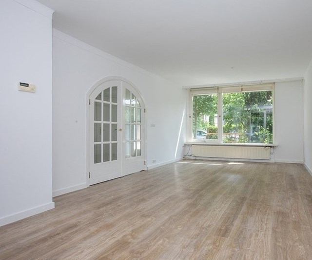 Foto 2: Amstelveen - Van Weerden Poelmanlaan - Foto 2