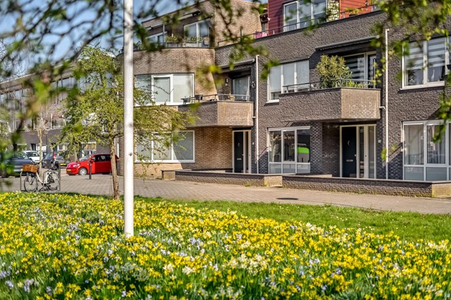 Foto 2: Bunschoten-Spakenburg - Zwaard - Foto 2