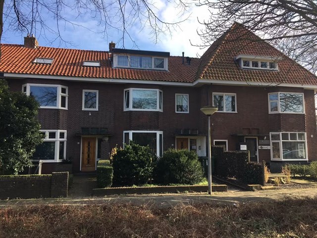 Foto 1: Leeuwarden - Engelseplein - Foto 1