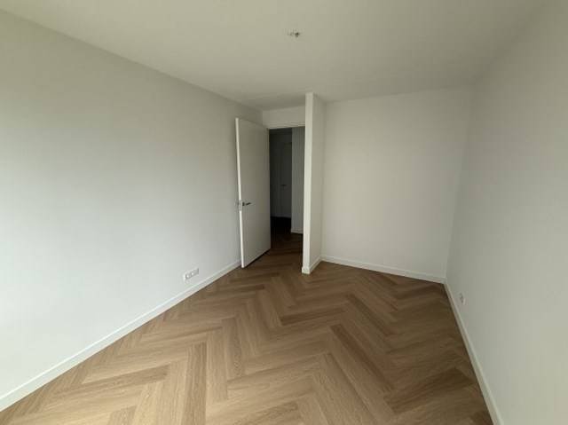 Foto 7: Eindhoven - Deken van Somerenstraat - Foto 7