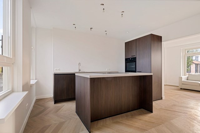 Foto 7: Amstelveen - Thorbeckelaan - Foto 7