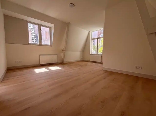 Foto 5: Leiden - Doezastraat - Foto 5