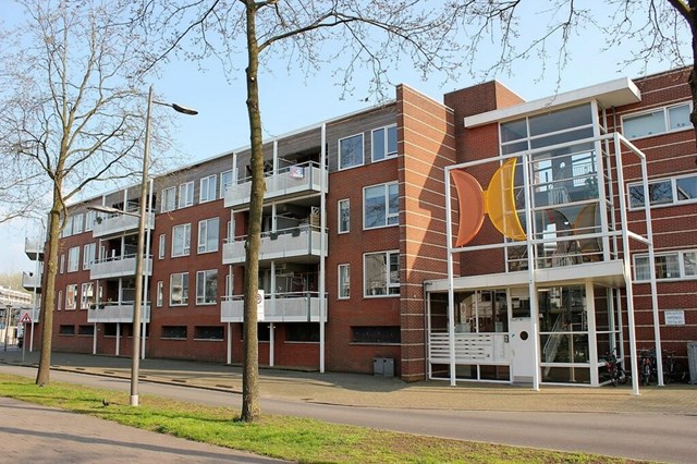 Foto 1: Amersfoort - Sara Burgerhartsingel - Foto 1