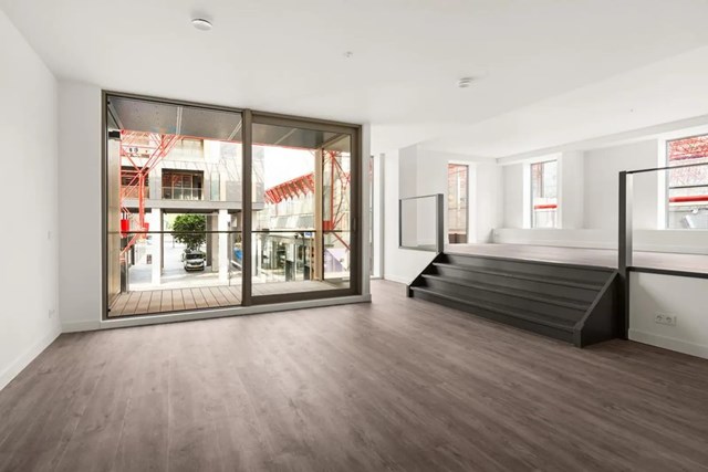 Foto 1: Almere - Stationsplein - Foto 1