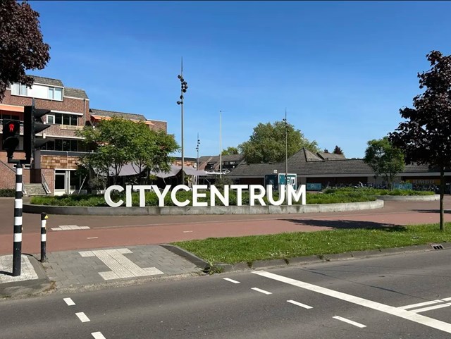Foto 2: Veldhoven - Bossebaan - Foto 2