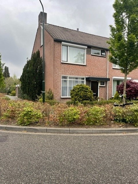 Foto 1: Waalre - Ekenrooisestraat - Foto 1