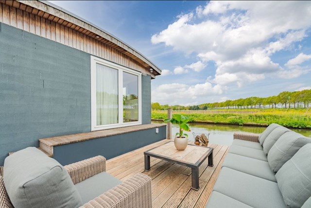 Foto 3: Nieuwersluis - Stationsweg - Foto 3