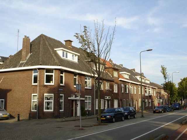 Foto 1: Den Bosch - Maastrichtseweg - Foto 1