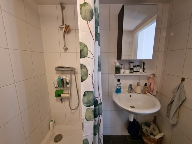 Foto 6: Groningen - Sint Walburgstraat - Foto 6