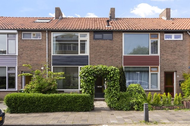 Foto 1: Poeldijk - A.J. van Reststraat - Foto 1