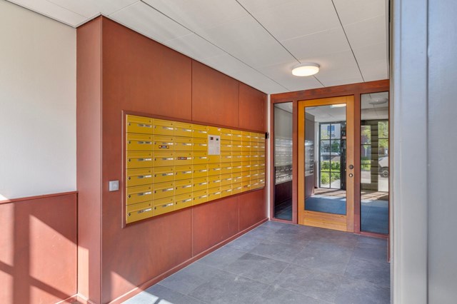 Foto 5: Hoofddorp - Charles Brandonlaan - Foto 5