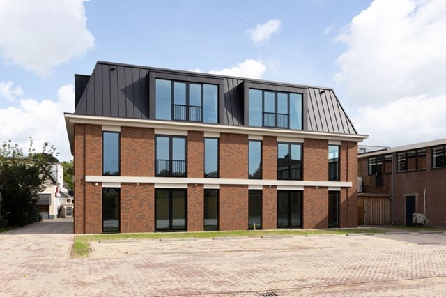 Foto 6: Brummen - Ambachtstraat - Foto 6