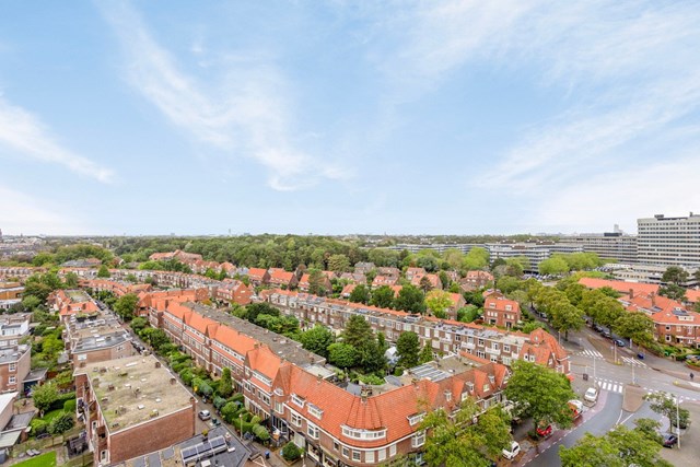 Foto 6: Den Haag - Van Hogenhoucklaan - Foto 6