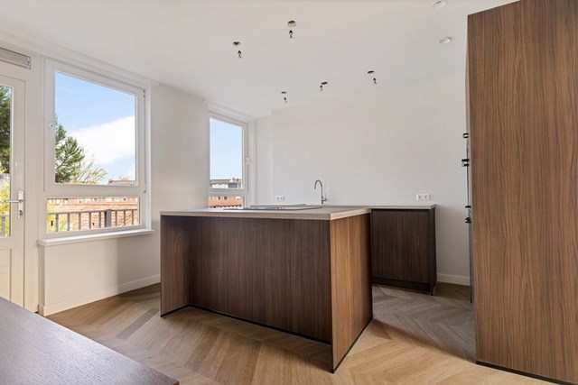 Foto 6: Amstelveen - Thorbeckelaan - Foto 6