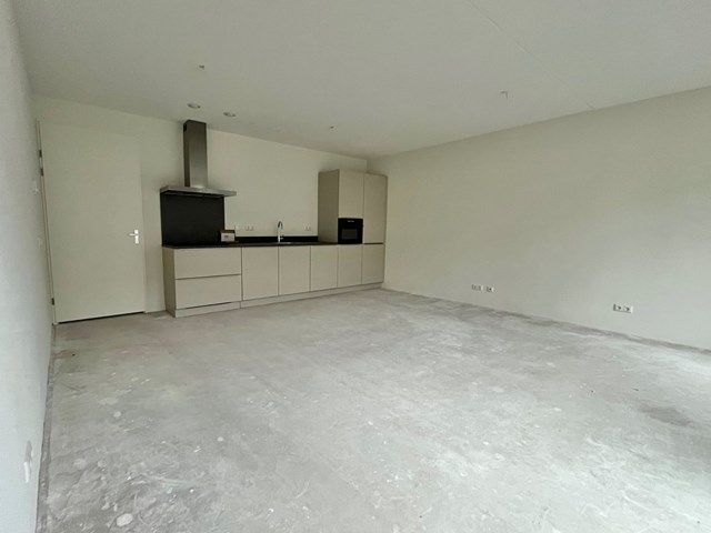 Foto 4: Zoeterwoude - Stadhouderslaan - Foto 4