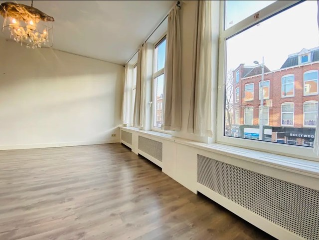 Foto 2: Den Haag - Paul Krugerlaan - Foto 2