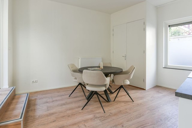 Foto 7: Haarlem - Nobelstraat - Foto 7