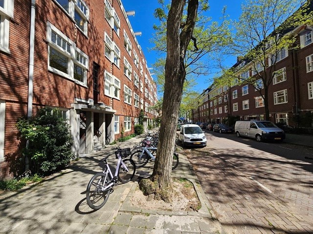 Foto 1: Amsterdam - Roerstraat - Foto 1