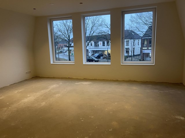 Foto 5: Roden - Julianaplein - Foto 5