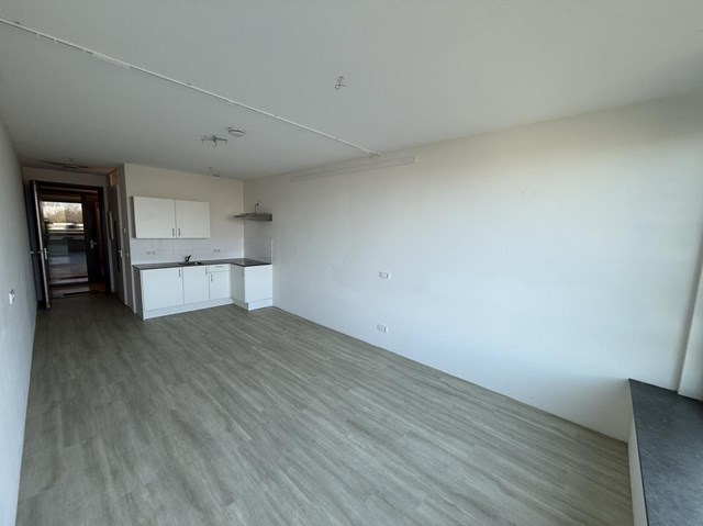 Foto 3: Amsterdam - August Allebeplein - Foto 3