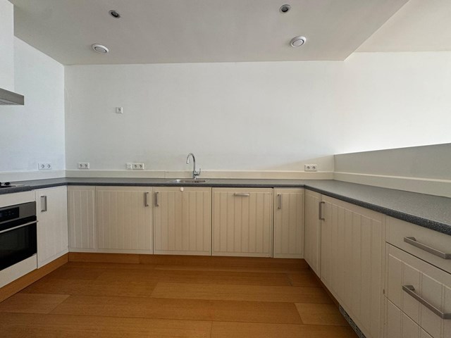 Foto 5: Amsterdam - Van de Veldestraat - Foto 5