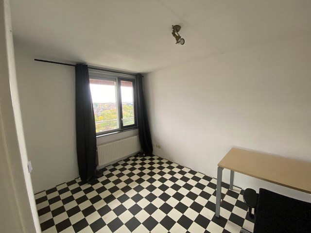 Foto 6: Barendrecht - Middeldijkerplein - Foto 6