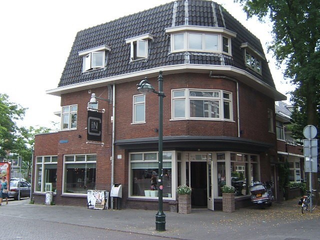 Foto 1: Breda - Dr van Mierlostraat - Foto 1