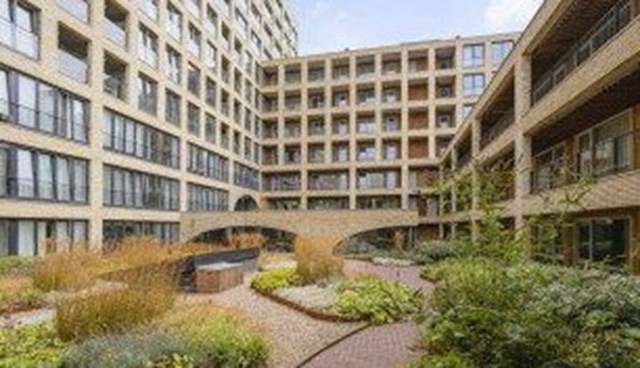 Foto 1: Amsterdam - Rijnlandlaan - Foto 1