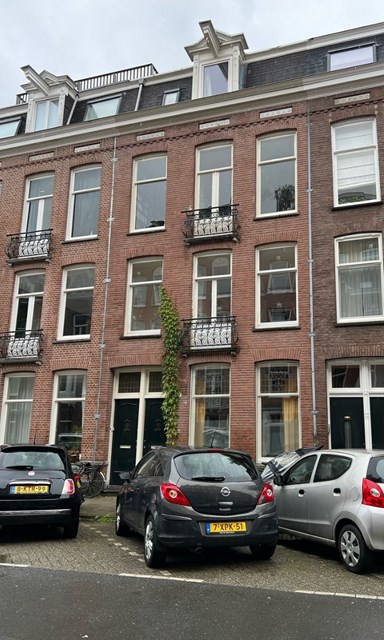 Foto 1: Amsterdam - Eerste Helmersstraat - Foto 1
