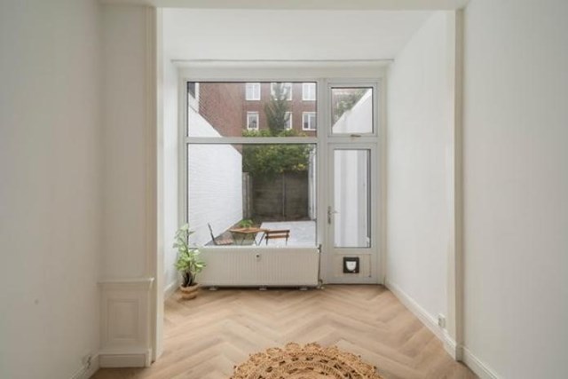 Foto 3: Den Haag - Koningin Emmakade - Foto 3