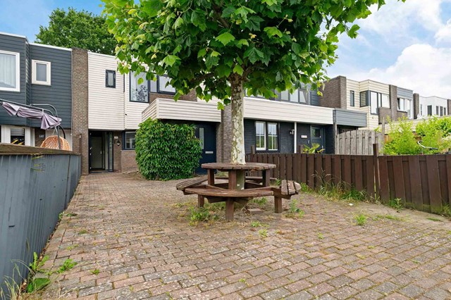 Foto 3: Emmeloord - Pallasstraat - Foto 3