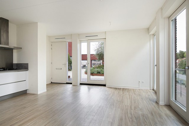 Foto 4: Tilburg - Lariksplaats - Foto 4