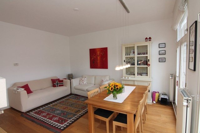 Foto 4: Den Haag - Van de Spiegelstraat - Foto 4