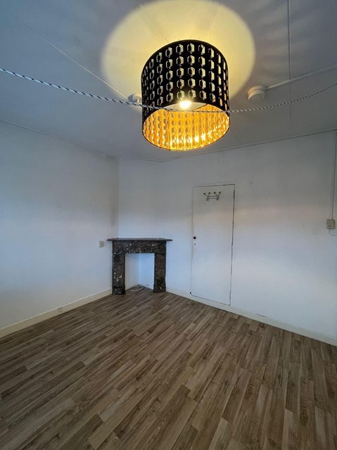 Foto 6: Leeuwarden - Bleeklaan - Foto 6