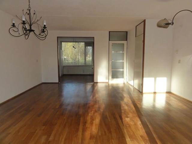 Foto 5: Leiderdorp - Guus Kuyerzijde - Foto 5