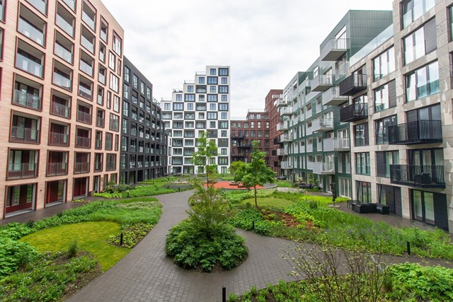 Foto 1: Hoofddorp - Mies van der Rohestraat - Foto 1