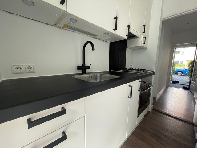 Foto 4: Groningen - Ambonstraat - Foto 4