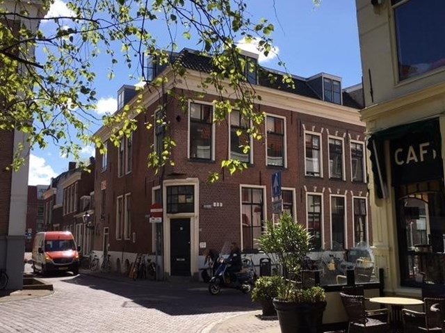 Foto 1: Leiden - Hogewoerd - Foto 1