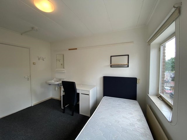 Foto 3: Eindhoven - Nieuwe Fellenoord - Foto 3