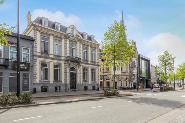 Foto 1: Tilburg - Heuvelring - Foto 1