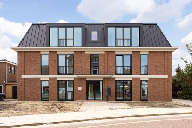 Foto 1: Brummen - Ambachtstraat - Foto 1