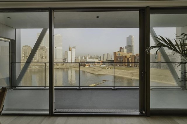 Foto 3: Rotterdam - Rijnhavenkade - Foto 3