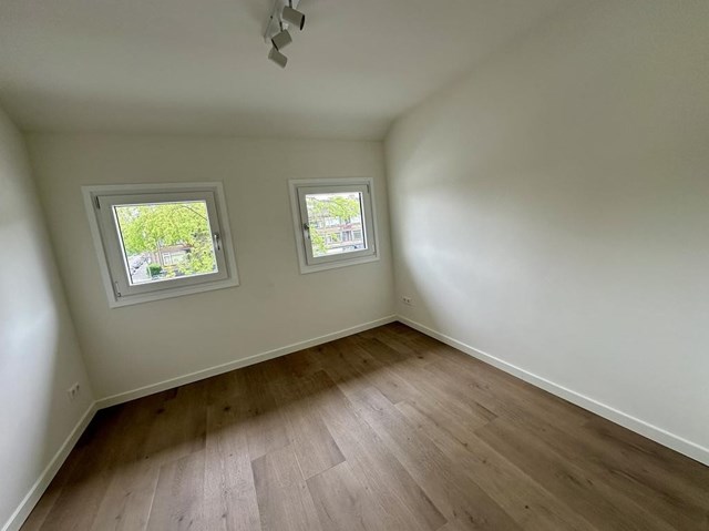Foto 7: Hilversum - Van Hasseltlaan - Foto 7