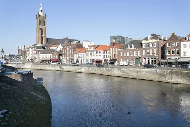 Foto 2: Roermond - Roerkade - Foto 2